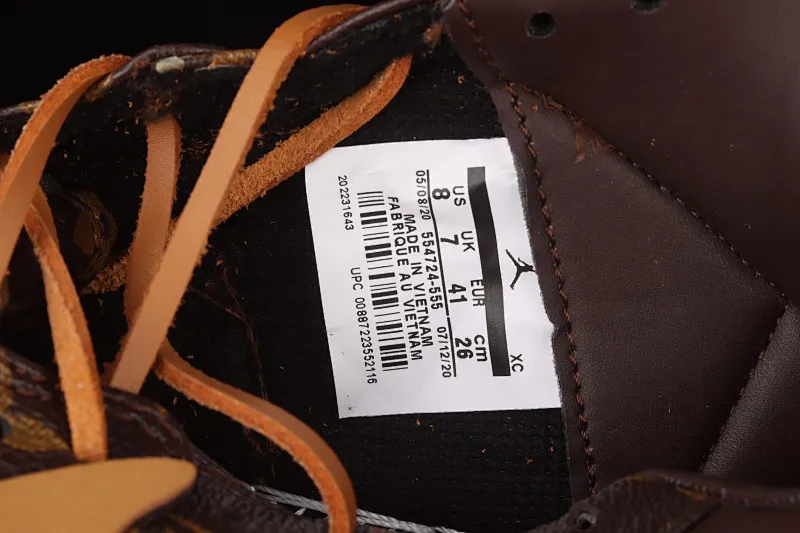 All Categories Air Jordan Jordan Series Basketball Shoes Air Jordan 1 Low Air Jordan 1 AJ1 Joe 1 Donkey Brand Co-branded Customized Low-top Basketball Shoes 554724-555